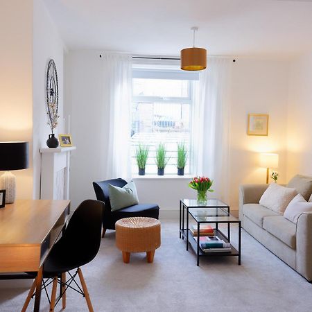 Llwynypia Stayright 3 Bed Home Near Hiking Trails & Parks מראה חיצוני תמונה
